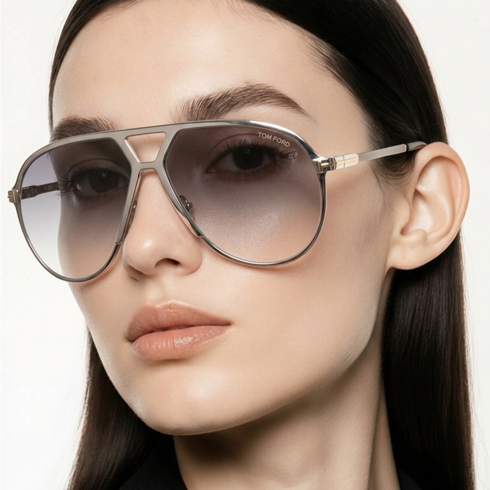 💯 - New Authentic Tom Ford Xavier Smoke Gradient Pilot Sunglasses FT1060 16B…